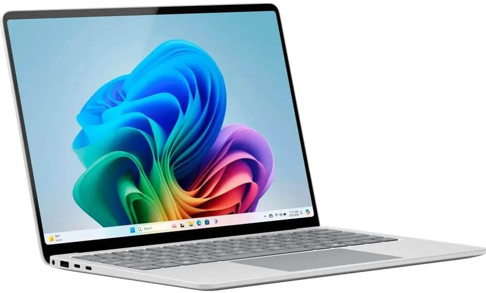 لپ تاپ مایکروسافت سرفیس (2024)، کامپیوتر Copilot+ با ویندوز 11، نمایشگر لمسی 13.8 اینچی، Snapdragon X Plus (10 هسته ای)، 16 گیگابایت رم، 512 گیگابایت حافظه SSD، پلاتینیوم