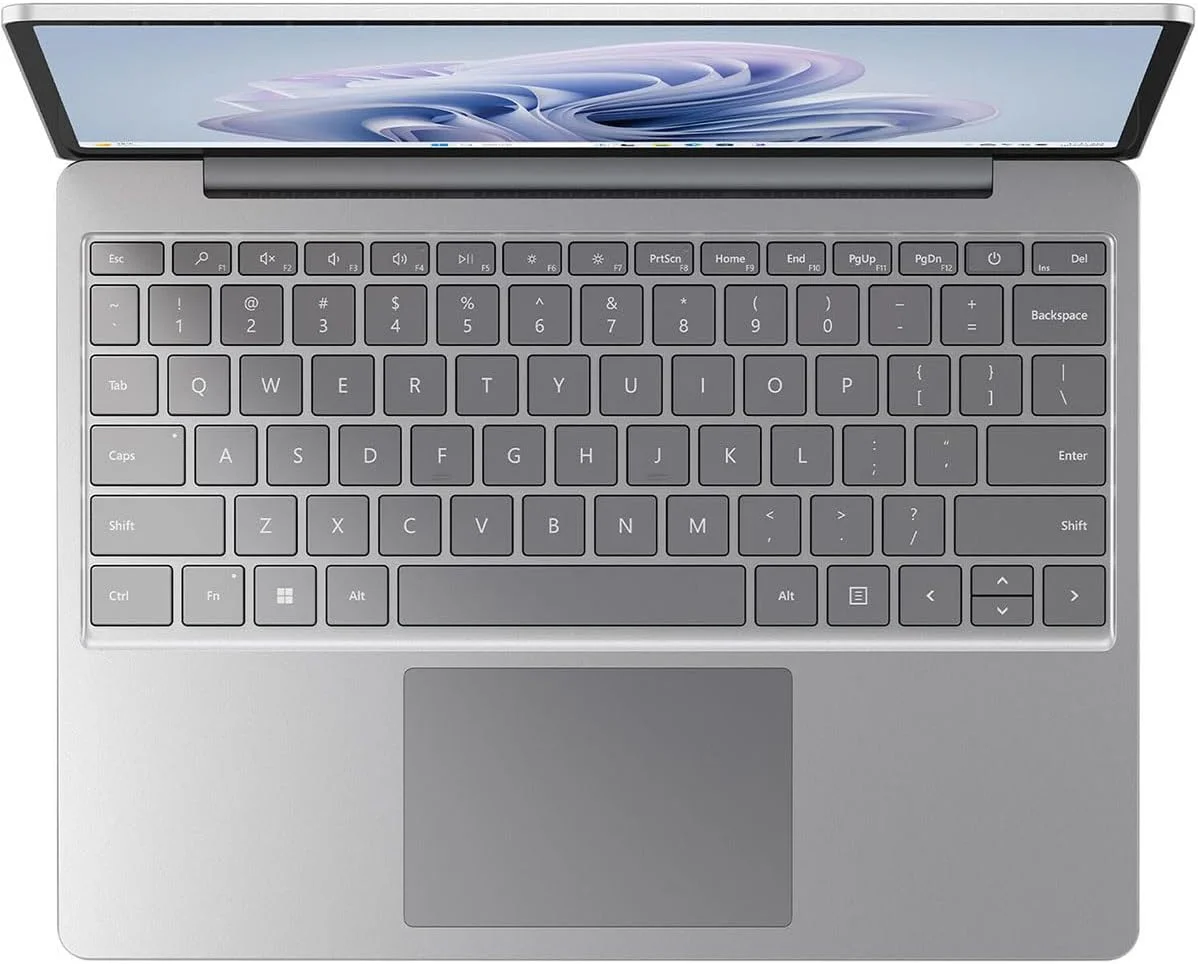 لپ تاپ لمسی 12.4 اینچی Microsoft Surface Laptop Go 3 - پردازنده Intel Core i5 - رم 8 گیگابایت - حافظه SSD 128 گیگابایت - صفحه کلید انگلیسی - پلاتینیوم