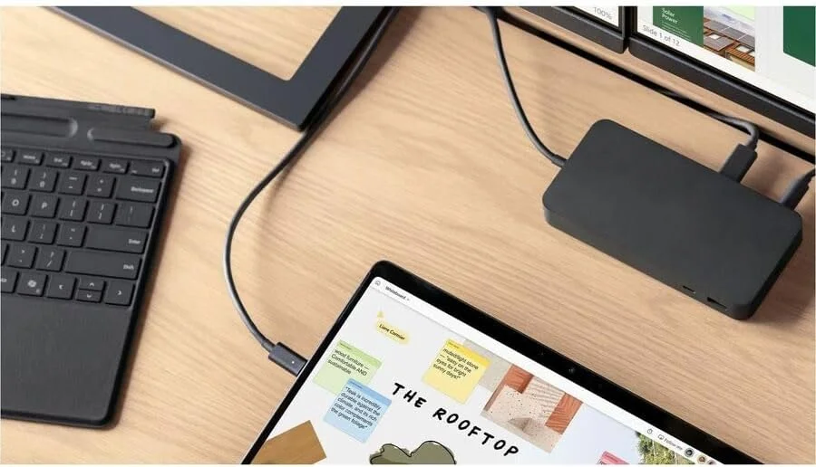 تبلت مایکروسافت Surface Pro 10 - ۱۳ اینچ - ۱۶ گیگابایت رم - ۲۵۶ گیگابایت SSD - ویندوز ۱۱ پرو - مشکی