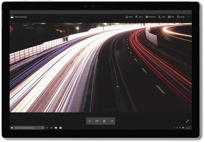 مایکروسافت سرفیس پرو LTE اینتل i5 با 8 گیگابایت رم و 256 گیگابایت SSD و ویندوز 10 (بازسازی شده) مایکروسافت سرفیس پرو LTE اینتل i5 با 8 گیگابایت رم و 256 گیگابایت SSD و ویندوز 10 (بازسازی شده)