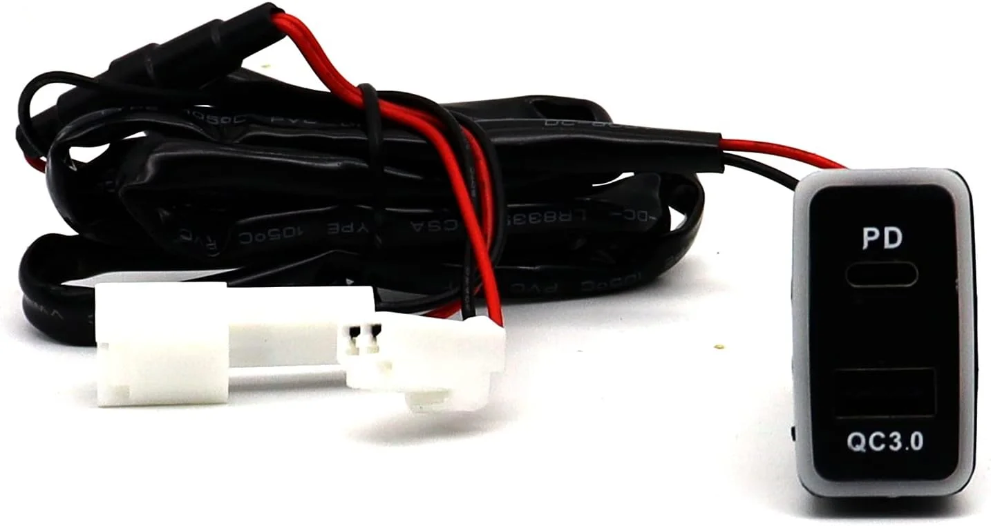 پورت برق Disscool Toyota QC3.0 USB C VIGO، شارژر Type C، آداپتور USB شارژ سریع 3.2 آمپر خودرو با خروجی LED آبی PD برای تلفن هوشمند/آیپد/PDA