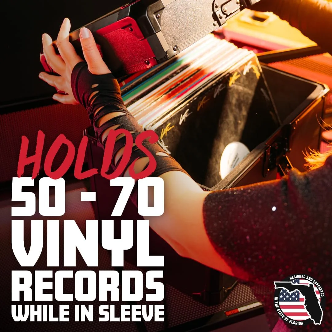 کیف سری ONYX گیتور، مناسب برای نگهداری و حمل 50 تا 70 صفحه گرامافون 12 اینچی، دارای قفل‌های چرخشی فرورفته و دسته‌های لاستیکی