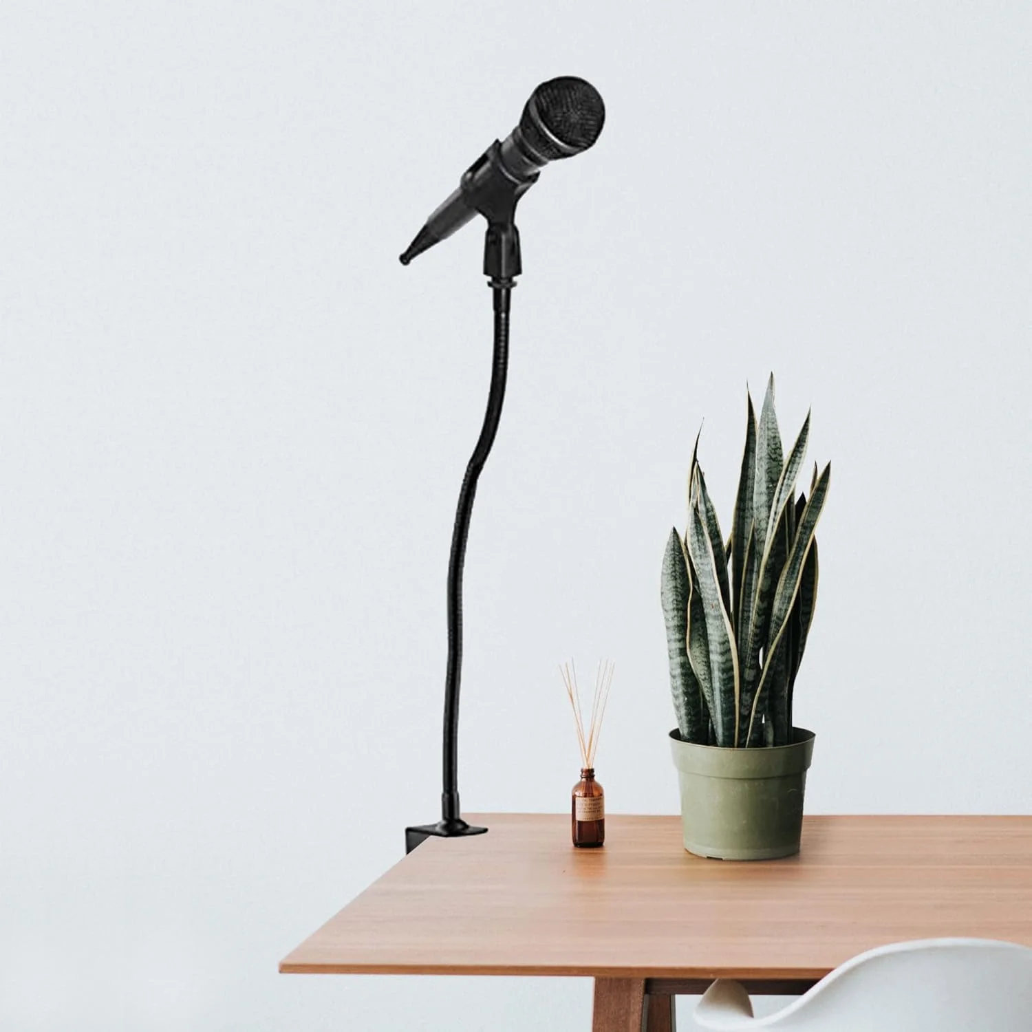 نگهدارنده میکروفون گردن غازی Skywin - پایه میکروفون رومیزی با پشتیبانی محکم و قوی، موقعیت قابل تنظیم برای کاربردهای مختلف