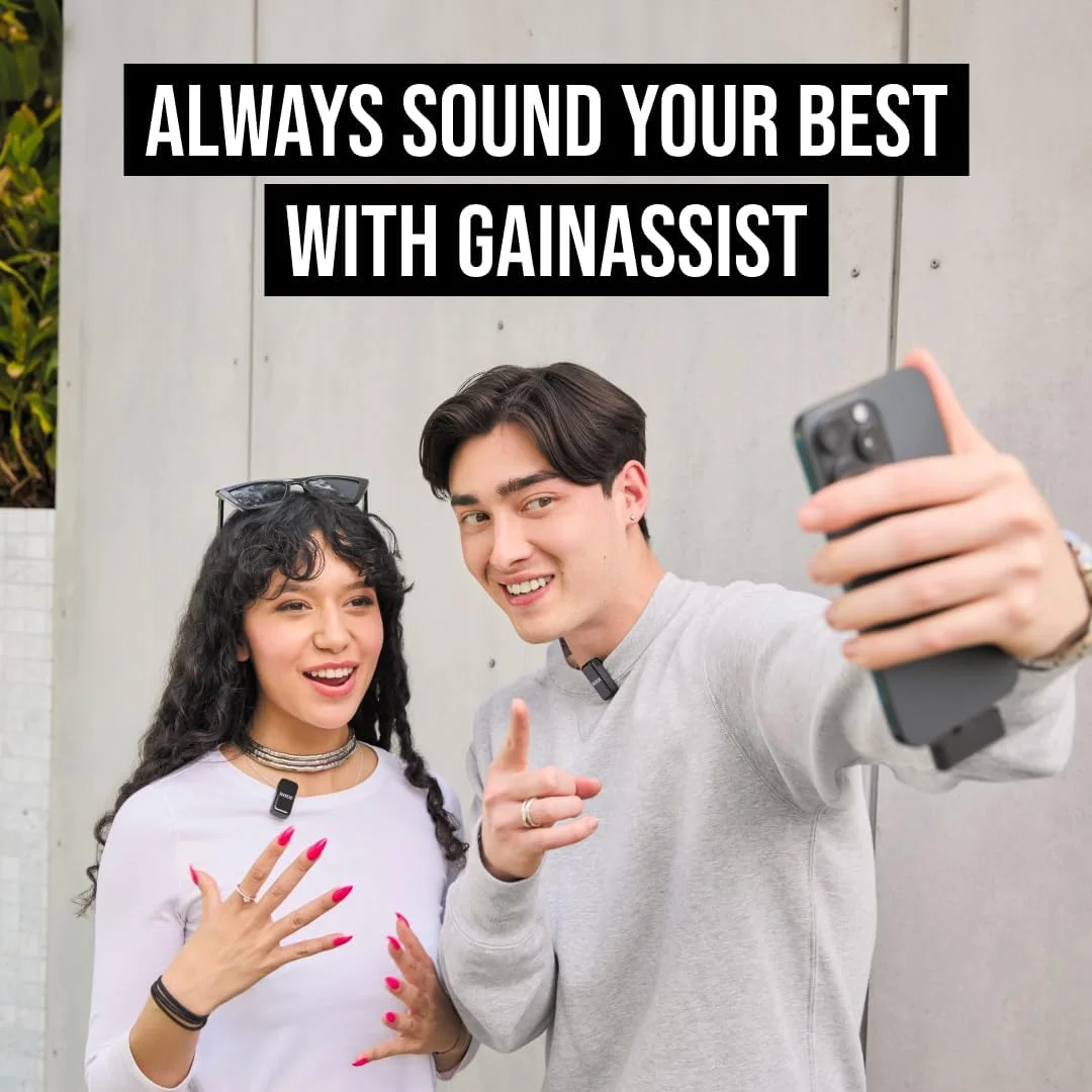 میکروفون بی سیم جمع و جور RØDE - دو میکروفون با جعبه شارژ برای تولید محتوای تلفن هوشمند - لایتنینگ، مشکی (فقط آیفون) میکروفون بی سیم جمع و جور RØDE - دو میکروفون با جعبه شارژ برای تولید محتوای تلفن هوشمند - لایتنینگ، مشکی (فقط آیفون)