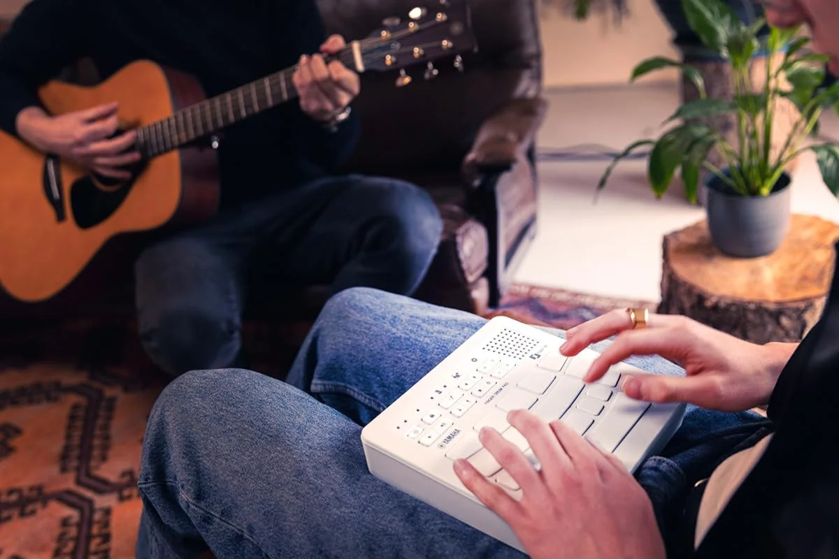 پد درام انگشتی یاماها – پد درام الکترونیکی جمع و جور با صداهای داخلی، USB FGDP-30