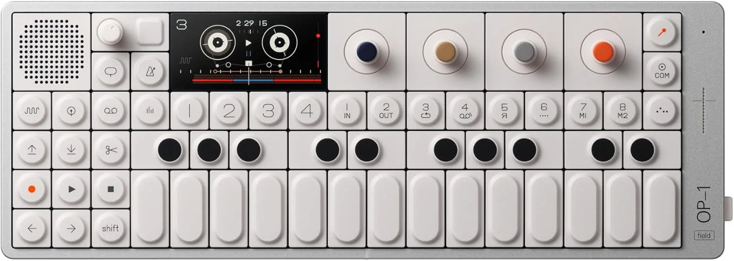 باندل اسپیکر بلوتوثی OB-4 (قرمز) teenage engineering و سینتی سایزر OP-1 field به همراه کابل صوتی پارچه ای 3.5 میلی متری