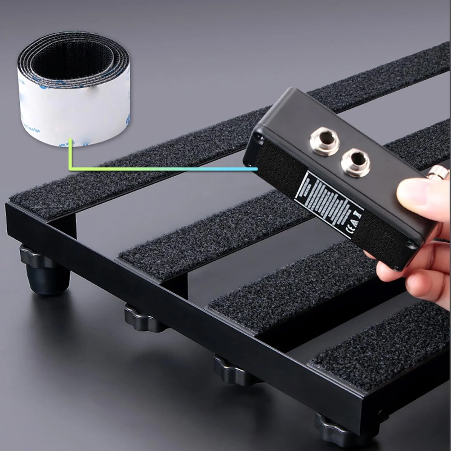 برد پدال گیتار آلیاژ آلومینیوم، سایز متوسط با پد سیلیکونی ضد لغزش، ایده آل برای کنسرت های گروهی