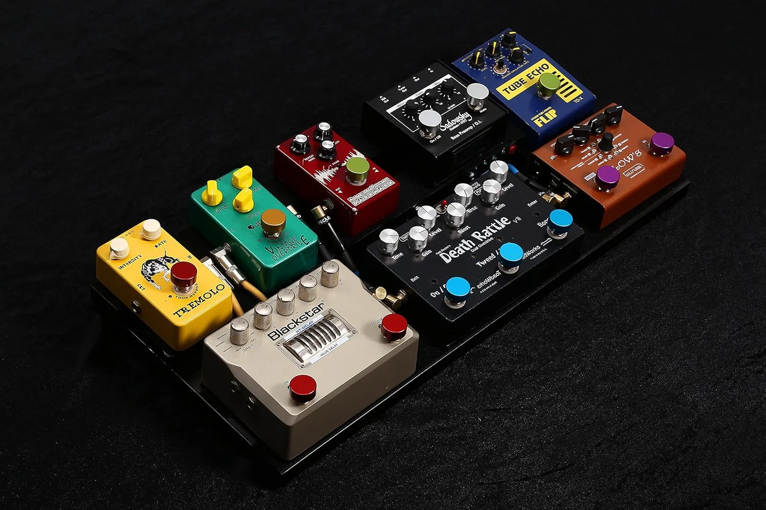 روکش دکمه پدال گیتار Solutek - آلومینیومی با پوشش محافظ و 3 پیچ - افزایش دقت و راحتی (شماره 16- قرمز نقره ای، V1 مناسب برای سوئیچ 3/8 اینچ)