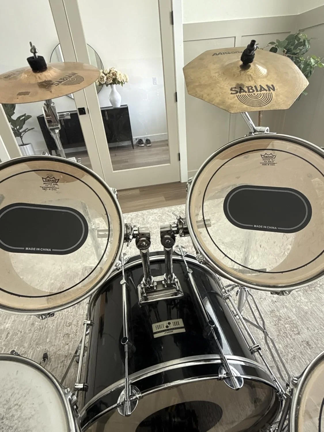 پد محافظ پدال دوبل درام باس Rockhouse، استیکرهای محافظ خودچسب طبل برای لوازم جانبی پرکاشن درام کیک (سیاه+سفید) 4 عددی