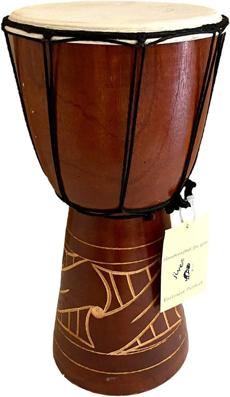 طبل جیمبی JIVE، ساز کوبه ای آفریقایی از چوب جامد با پوست طبیعی (ارتفاع 12 اینچ - حکاکی شده)