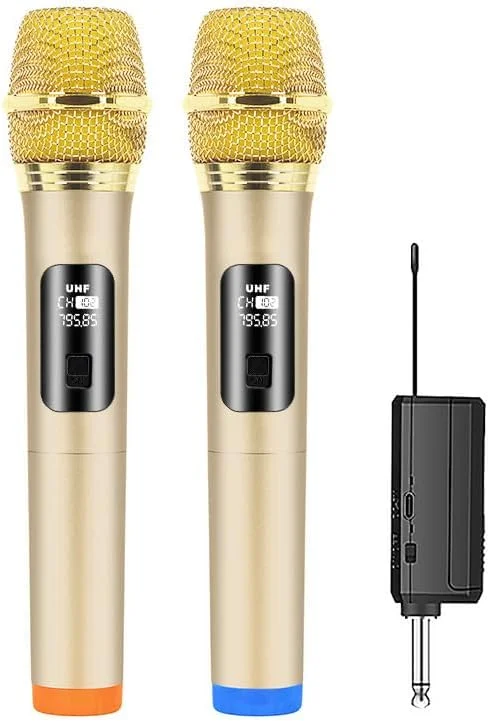 میکروفون بی سیم، میکروفون سیم پیچ متحرک دیجیتال دوگانه، گیرنده قابل شارژ UHF، انتقال پایدار تا 50 متر، اتصال و پخش آسان، مناسب برای آواز، کارائوکه، مهمانی، کنفرانس، کلیسا، عروسی، دی جی، مهمانی (طلایی)