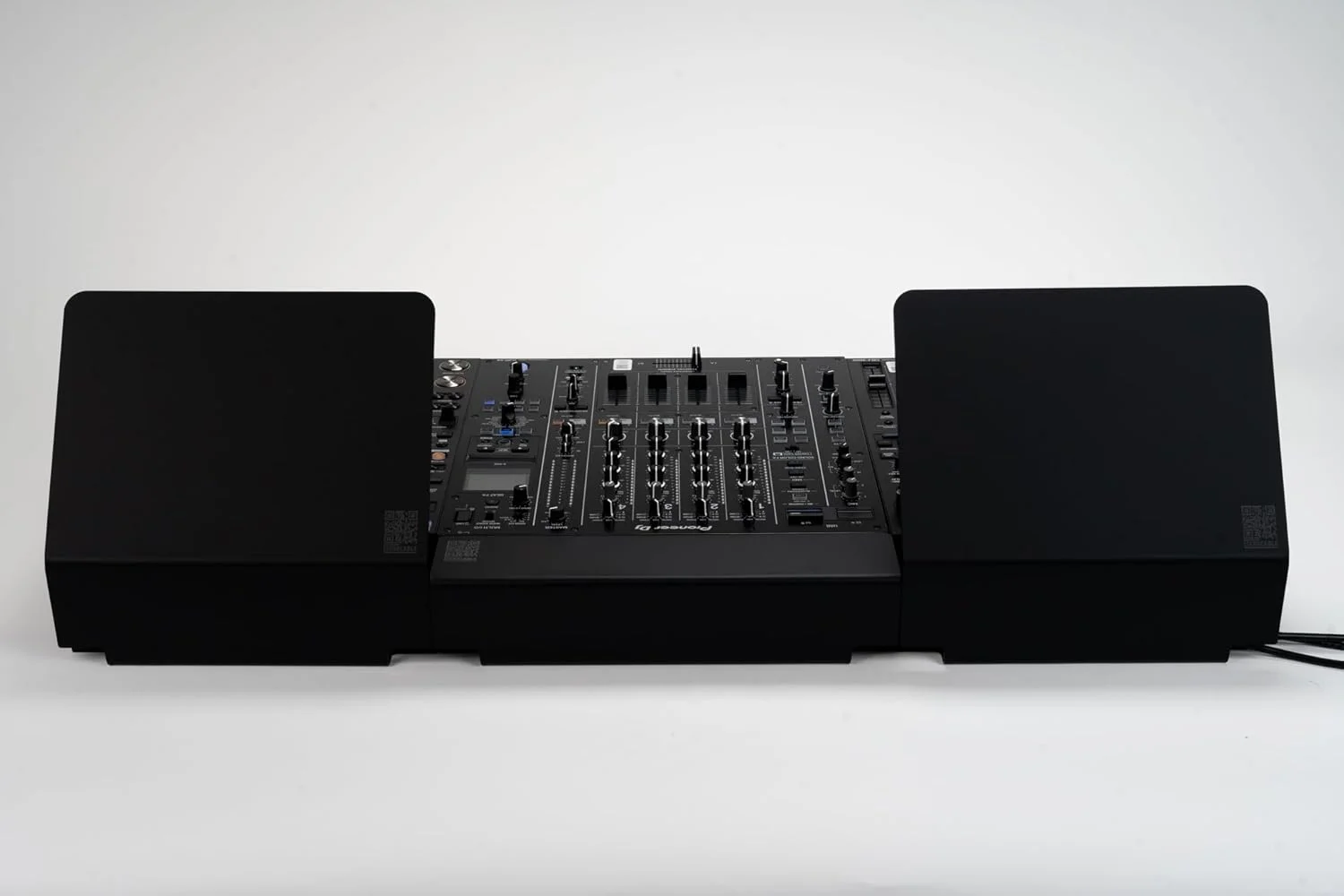 محافظ آفتاب AS سازگار با نمایشگرهای پخش کننده پایونیر DJ - دارای داکت کابل یکپارچه برای دید واضح و مدیریت کابل، آفتابگیر، محافظ آفتاب ساخت آلمان