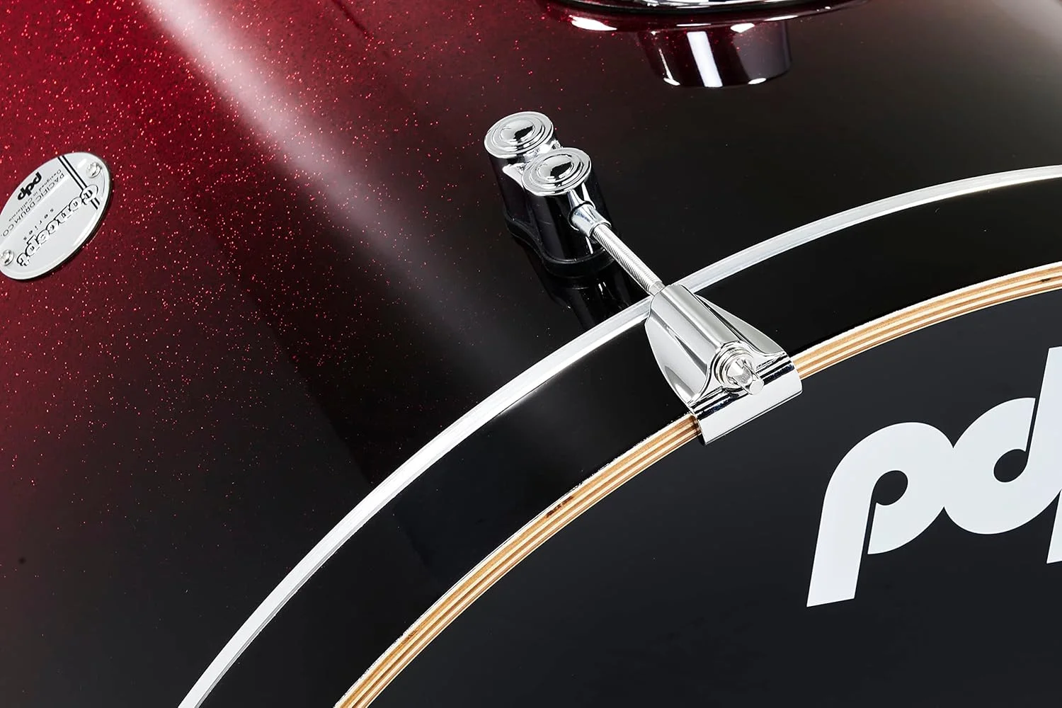 ست پنج تکه بدنه افرا PDP By DW Concept با سخت افزار کرومی، طیف رنگی قرمز به مشکی ست پنج تکه بدنه افرا PDP By DW Concept با سخت افزار کرومی، طیف رنگی قرمز به مشکی