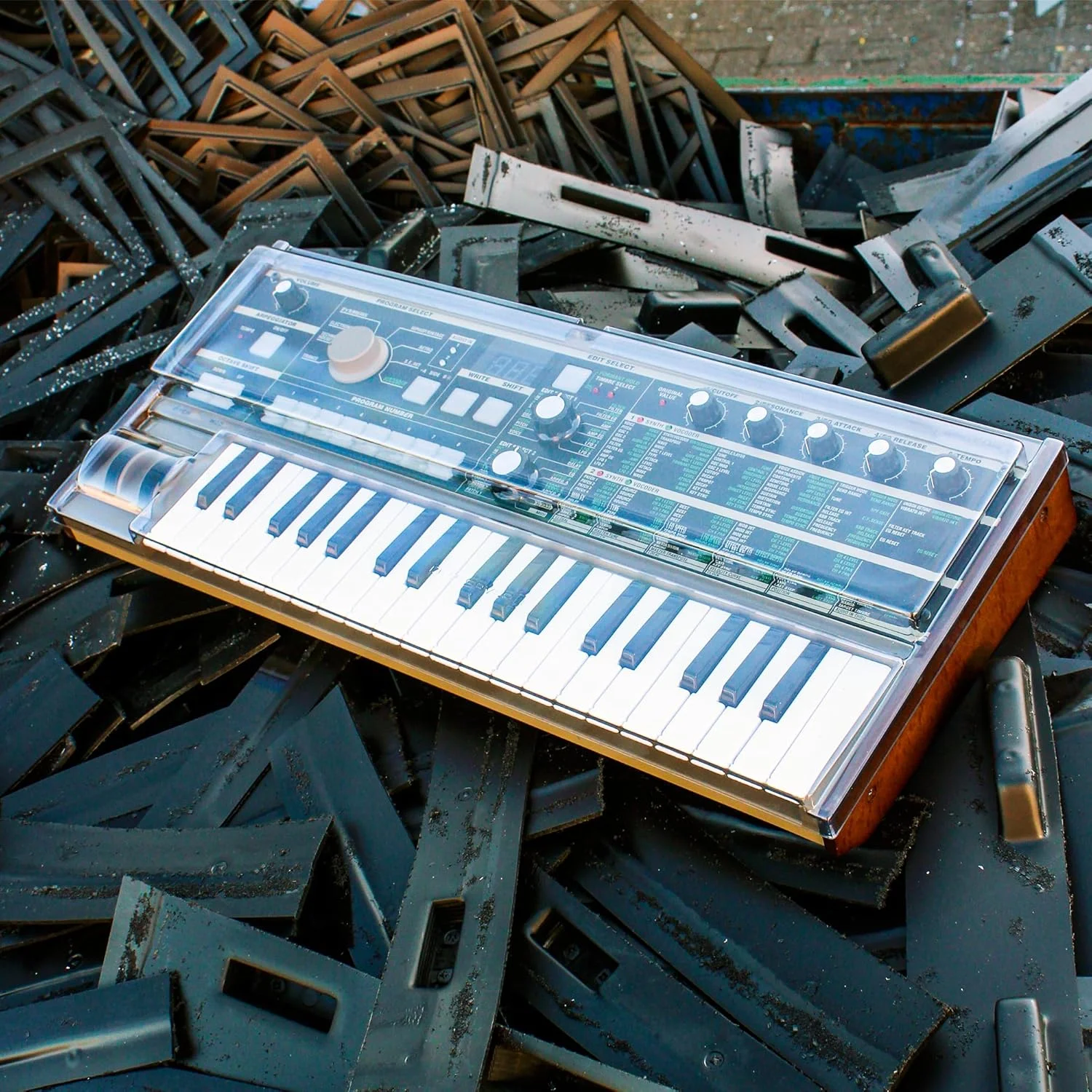 محافظ Decksaver LE برای Korg Microkorg و Microkorg S - درب محافظ پلی کربنات فوق العاده بادوام به رنگ دودی شفاف، ساخت انگلستان