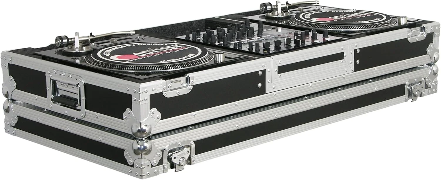 کیف حمل Odyssey FZBM12W Flight Zone Ata Dj Coffin با چرخ برای یک میکسر 12 اینچی و دو ترن تیبل در موقعیت بتل، مشکی