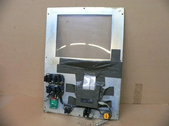 پنل اپراتور کنترلر CNC مگاترونیک کنترل مدل Ca-2000 پنل اپراتور کنترلر CNC مگاترونیک کنترل مدل Ca-2000