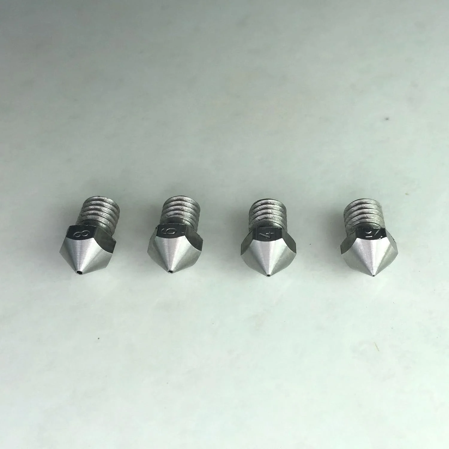 ۴ عدد نازل استیل ضد زنگ سازگار با چاپگر سه بعدی ۳.۰ میلی متری، قابل تعویض