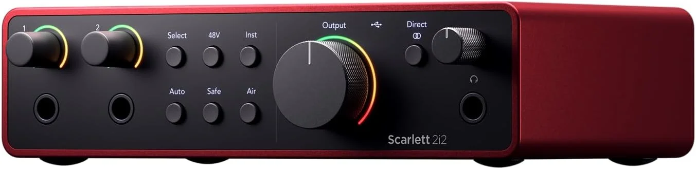 کارت صدای USB Focusrite Scarlett 2i2 نسل 4 به همراه بسته نرم افزاری انحصاری و مانیتورهای استودیویی Eris 3.5 با طراحی جدید به همراه میکروفون حرفه ای و هدفون ضبط
