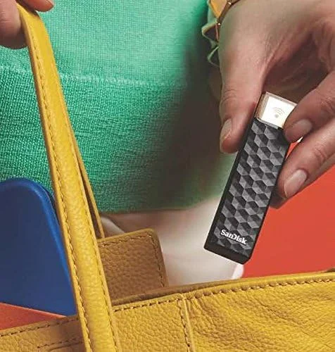 فلش مموری بی سیم 32 گیگابایتی SanDisk Connect - مدل SDWS4-032G-G46