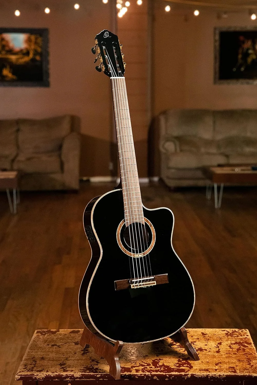 گیتار کنسرت الکترو آکوستیک ارتعا - 4/4، گردن باریک، بدنه باریک - سری پرفورمر - شامل کیف حمل - صنوبر سیتکا یکپارچه، ساپلی، مشکی (RCE138-T4BK) گیتار کنسرت الکترو آکوستیک ارتعا - 4/4، گردن باریک، بدنه باریک - سری پرفورمر - شامل کیف حمل - صنوبر سیتکا یکپارچه، ساپلی، مشکی (RCE138-T4BK)