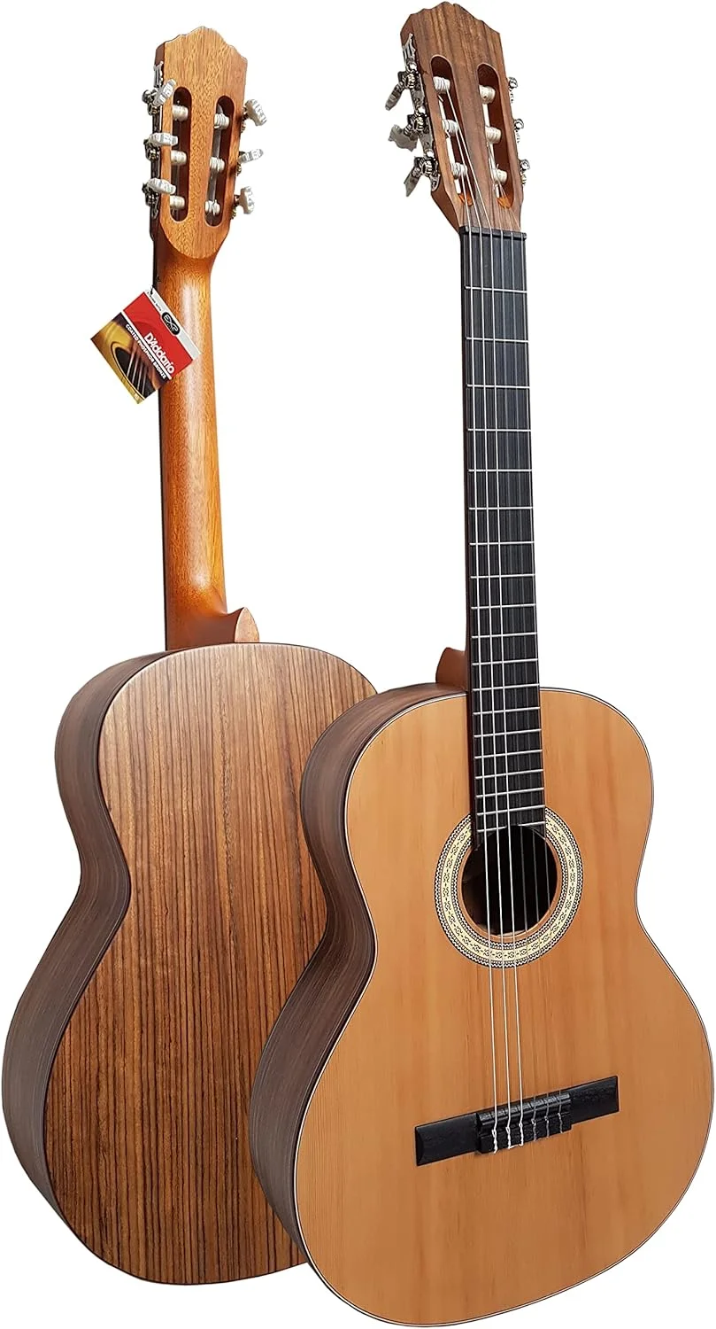 گیتار کلاسیک MSA 4/4 سدر یکپارچه - گیتار کنسرت ماهون - کلاسیک - طبیعی - پشت و کناره ها ماهون - سیم های D´ADDARIO - صفحه یکپارچه - MCG200M