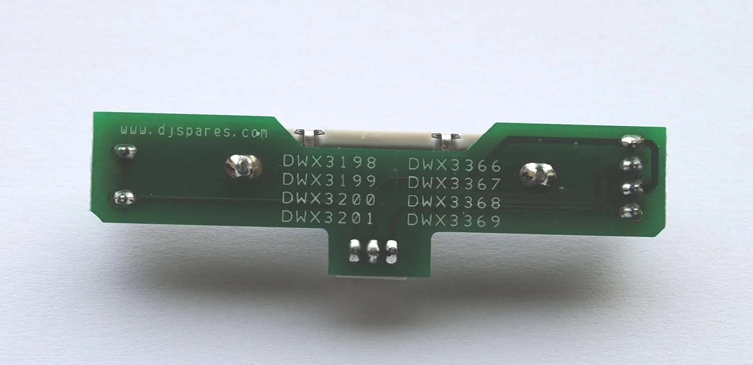 فیدر برای پایونیر DJM900 و DJM900NXS، مناسب برای تمام کانال های 1، 2، 3 یا 4 فیدر برای پایونیر DJM900 و DJM900NXS، مناسب برای تمام کانال های 1، 2، 3 یا 4