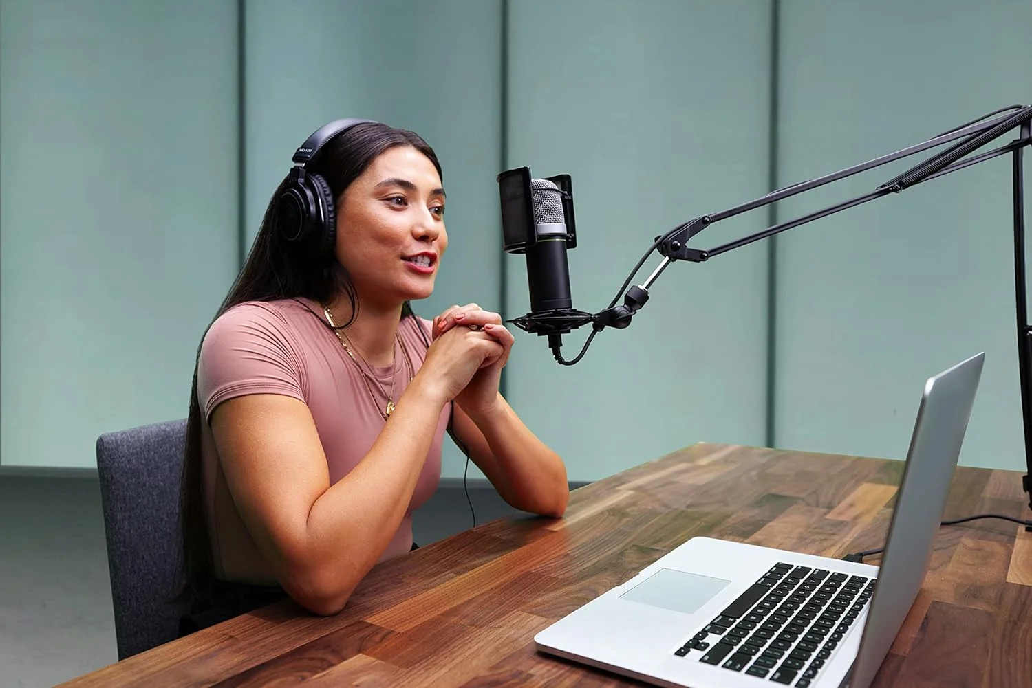 میکروفون کاندنسر USB Mackie EM-91CU+ (24 بیت/96 کیلوهرتز) با لرزه گیر، مشکی