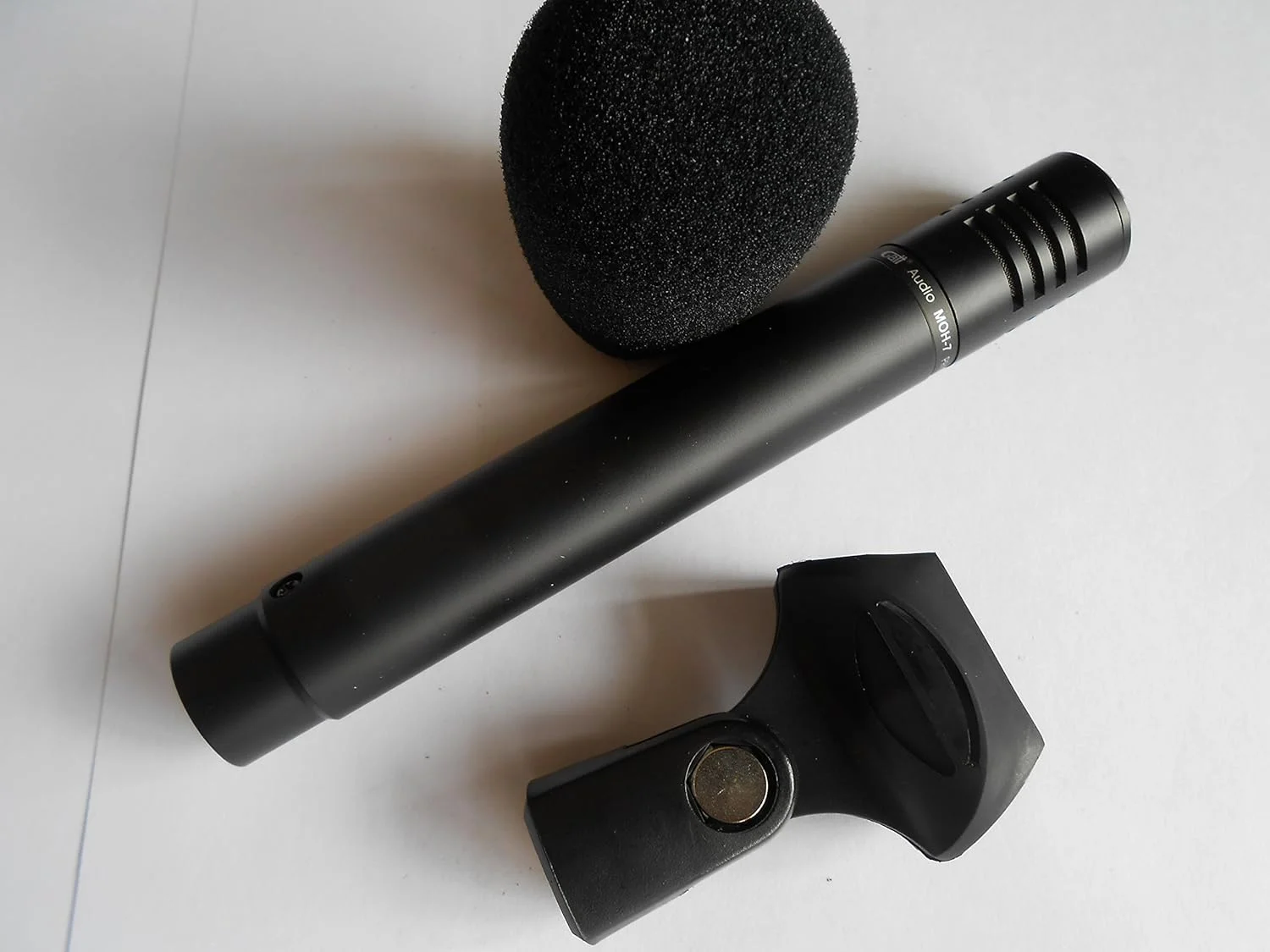 میکروفون خازنی درام بالای سر Gatt MOH-7 به همراه نگهدارنده برای شیشه جلو