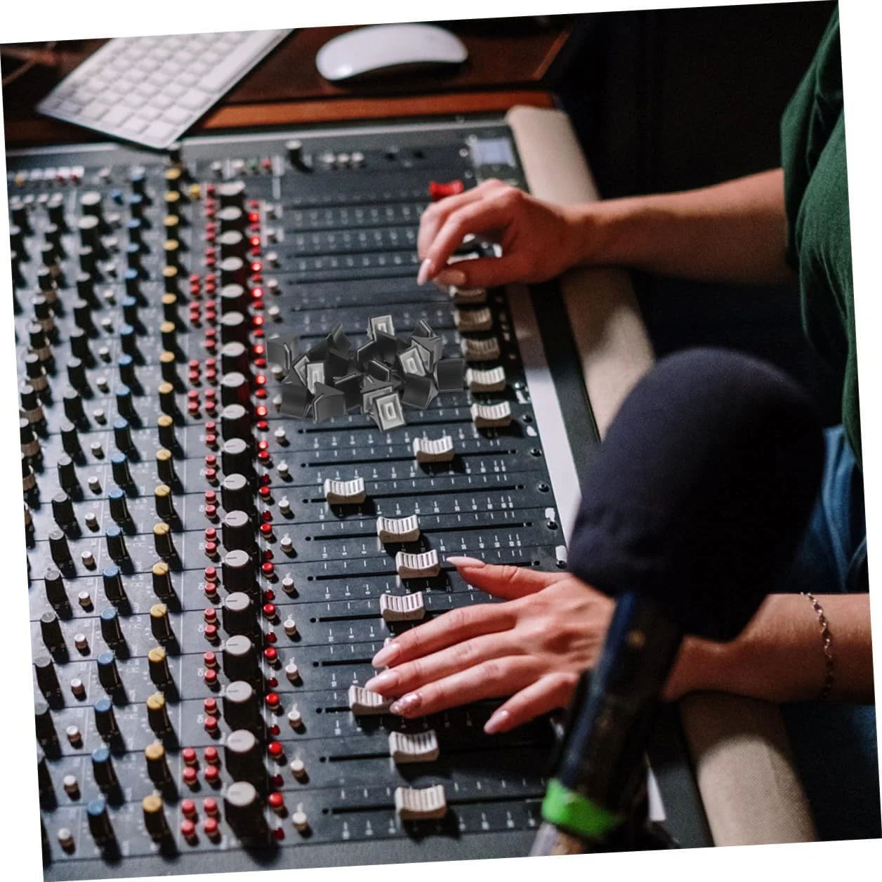 کلاهک های لغزنده پلاستیکی مشکی و سفید Cabilock، 30 عدد، جایگزین دکمه های پتانسیومتر لغزنده میکسر برای کنسول صدا، کنترل میکسر صوتی