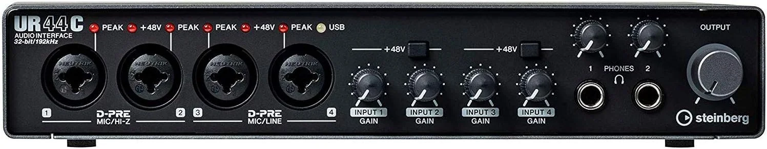 کارت صدای Steinberg UR44C USB 3.0 به همراه نرم‌افزارهای Cubase AI، Cubasis LE و Steinberg Plus