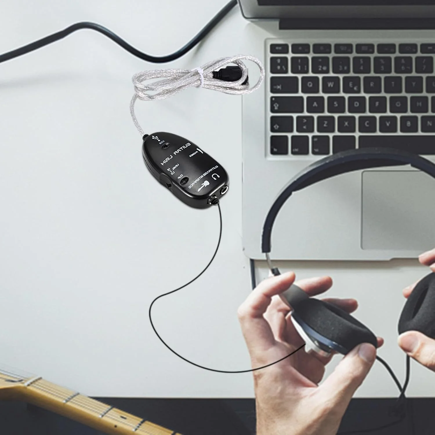 کابل گیتار USB | کابل رابط گیتار برای ضبط گیتار، رابط کابل برای کامپیوتر - لپ تاپ - گیتار باس به آداپتور کامپیوتر - کابل ضبط، پخش و تمرین کابل گیتار USB | کابل رابط گیتار برای ضبط گیتار، رابط کابل برای کامپیوتر - لپ تاپ - گیتار باس به آداپتور کامپیوتر - کابل ضبط، پخش و تمرین