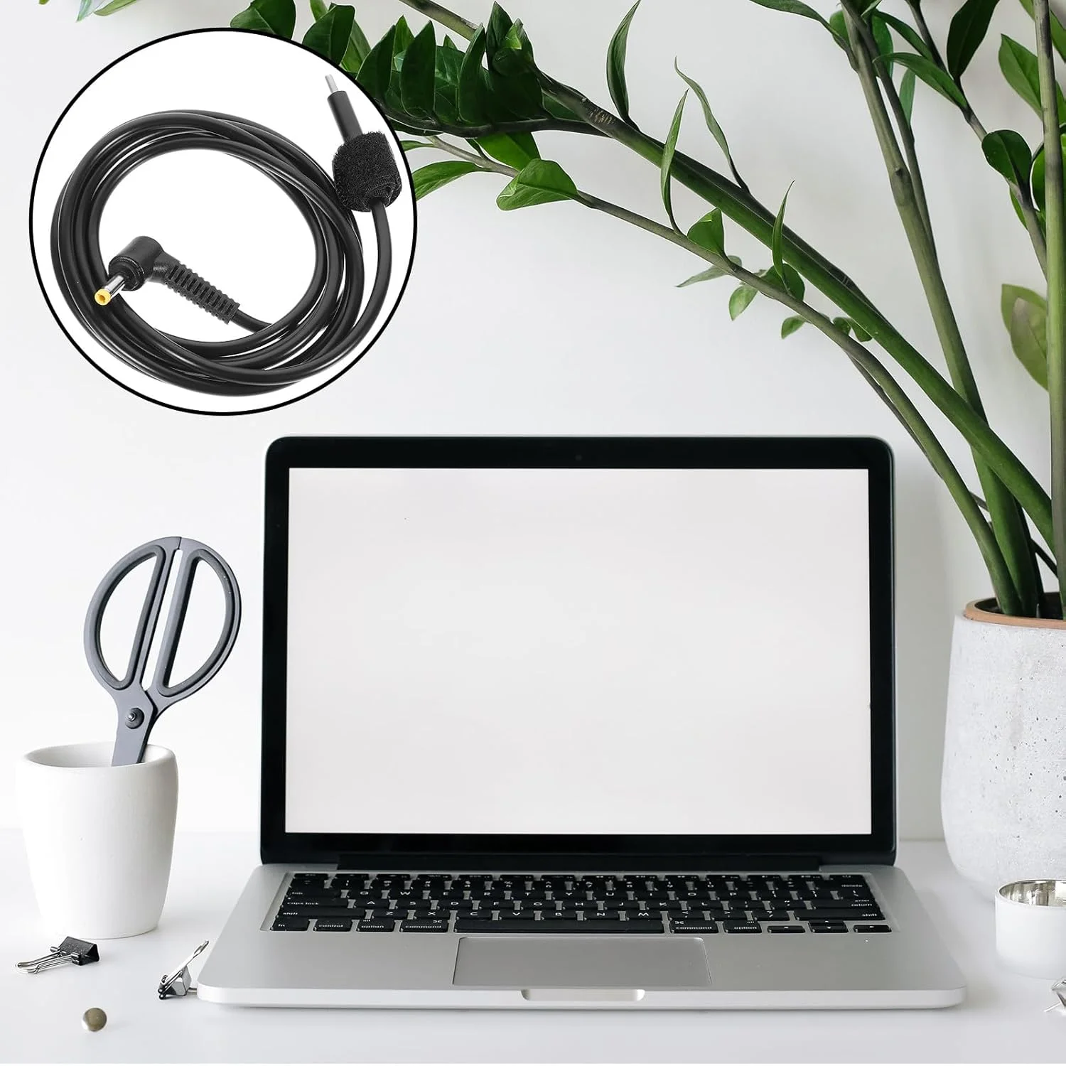 کابل شارژ Type C به DC با آداپتور برق PD، کابل شارژ و افزایش طول USB C ایمن و انعطاف پذیر، سازگار برای لپ تاپ، خودرو و دستگاه های DC همه کاره، محافظت از جریان اضافی یکپارچه کابل شارژ Type C به DC با آداپتور برق PD، کابل شارژ و افزایش طول USB C ایمن و انعطاف پذیر، سازگار برای لپ تاپ، خودرو و دستگاه های DC همه کاره، محافظت از جریان اضافی یکپارچه