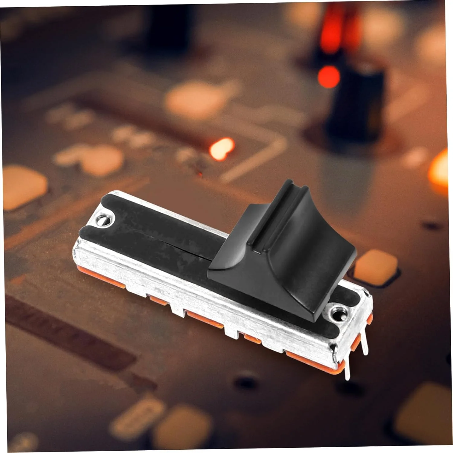 BESPORTBLE 4 عدد پتانسیومتر کشویی مستقیم بادوام برای میکسر DJ، صفحه گرامافون و کنترلر صدا، کاربری آسان و جمع و جور