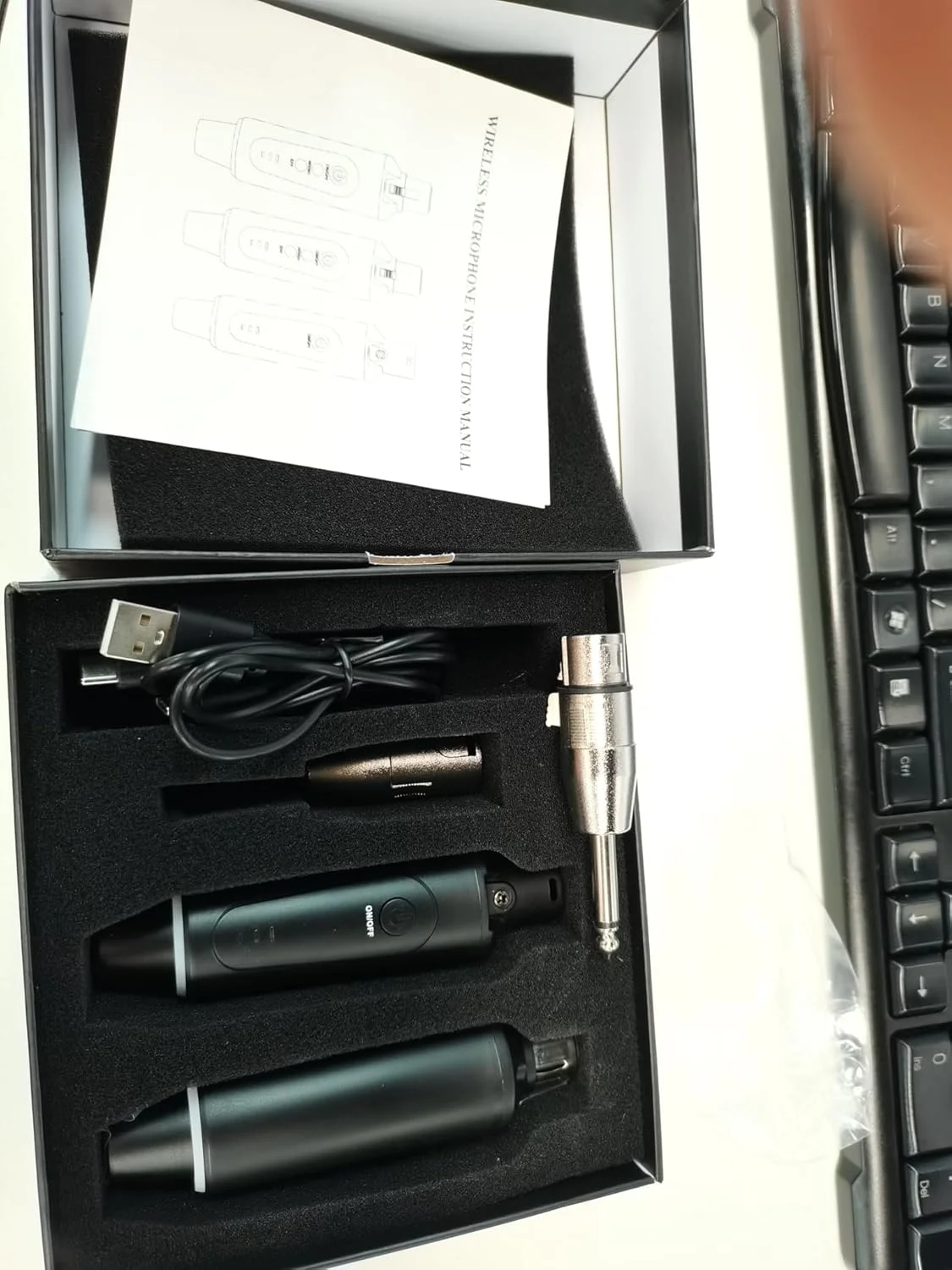 سیستم میکروفون XLR بی سیم حرفه ای Pilipane - فرستنده و گیرنده UHF قابل شارژ، کیت میکروفون داینامیک برای اجراهای استیج، استودیو، دستگاه های صوتی Plug & Play سیستم میکروفون XLR بی سیم حرفه ای Pilipane - فرستنده و گیرنده UHF قابل شارژ، کیت میکروفون داینامیک برای اجراهای استیج، استودیو، دستگاه های صوتی Plug & Play