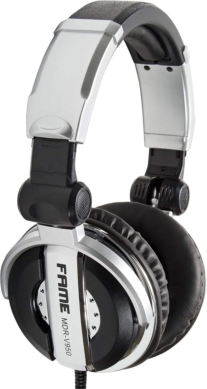 هدفون دی‌جی دور گوشی Fame Audio MDR-V950، سیستم بسته، پاسخ فرکانسی 50 هرتز - 20 کیلوهرتز، تاشو، گوشی تاشو، آداپتور 6.3 میلی‌متری، کیف، نقره‌ای