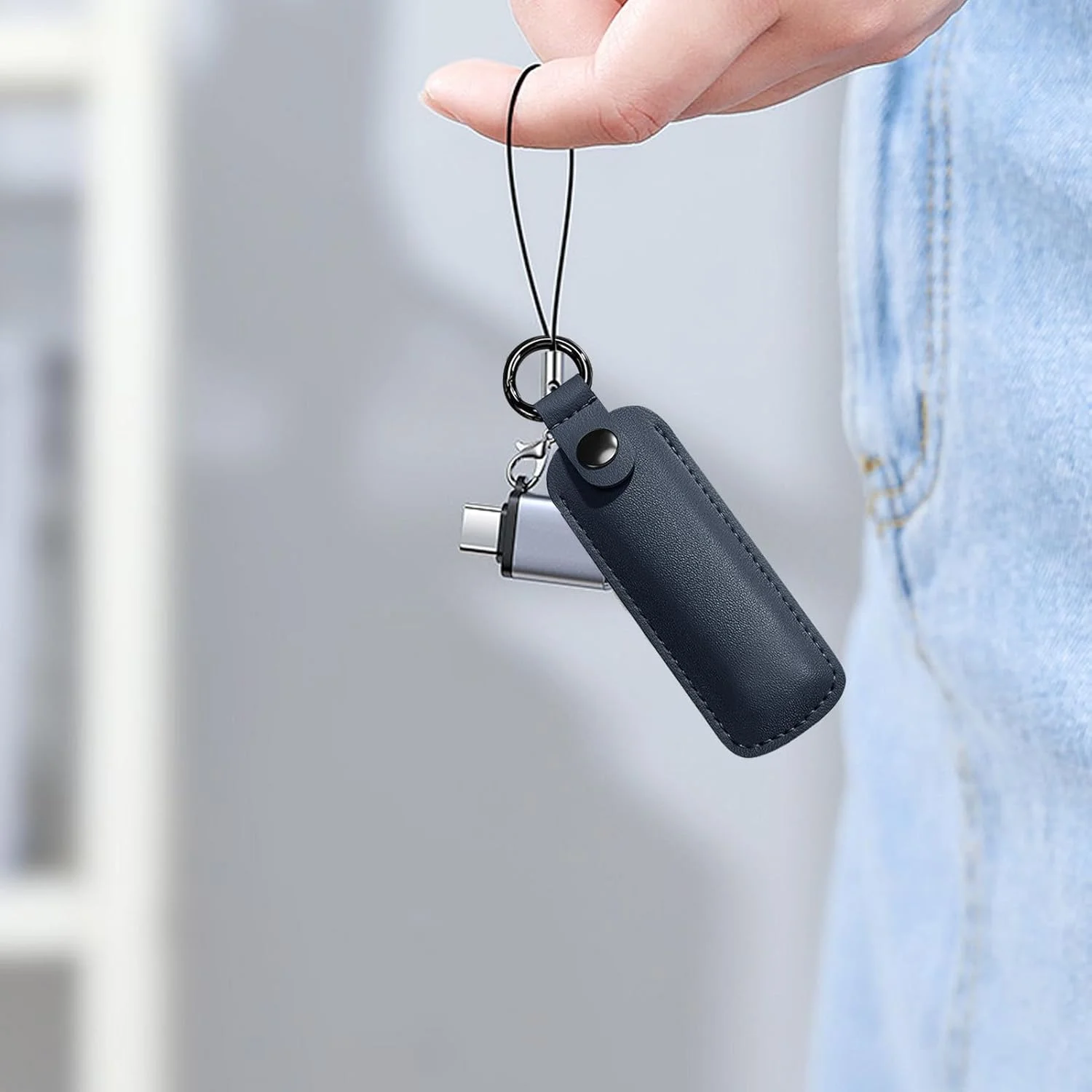 کیف فلش مموری USB - نگهدارنده فلش مموری USB ضد گم شدن - روکش محافظ، جعبه محافظ فلش USB با حلقه کلید، کاربردهای متعدد برای صاحبان خودرو کیف فلش مموری USB - نگهدارنده فلش مموری USB ضد گم شدن - روکش محافظ، جعبه محافظ فلش USB با حلقه کلید، کاربردهای متعدد برای صاحبان خودرو