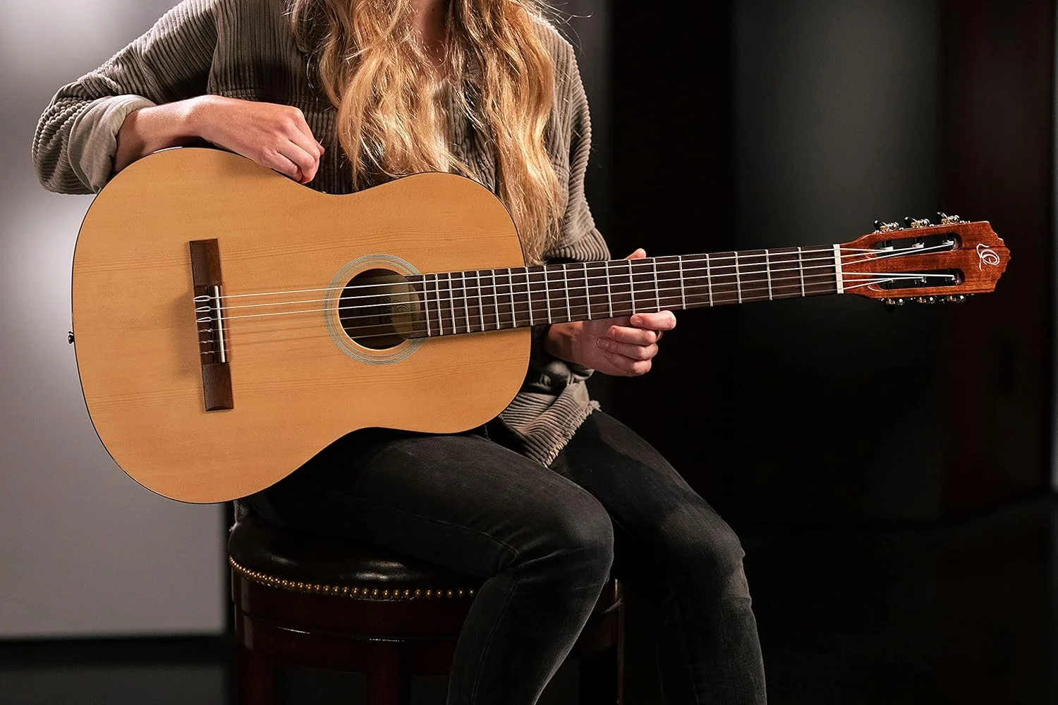 گیتار کنسرت 4/4 ارتعا - سری دانشجویی - صنوبر، کاتالپا، براق طبیعی (RST5)