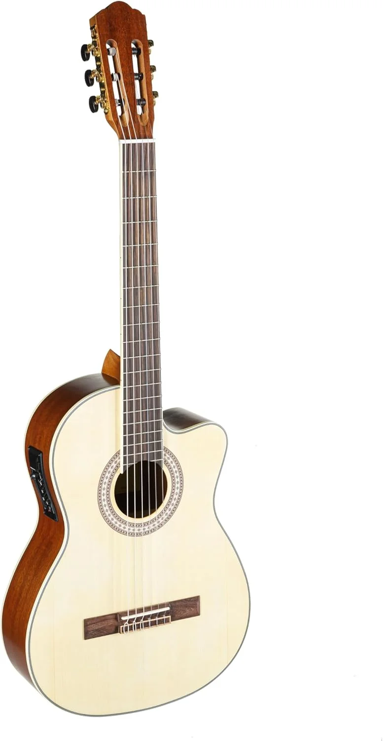 گیتار کلاسیک آلمریا CC 36 EQ Classic NT، سایز 4/4، رنگ طبیعی، بدنه لمینت، صفحه رویی صنوبر، کناره‌ها و پشت بدنه ساپلی، پیکاپ داخلی، کات اوی، پرداخت مات، گوشی‌های کوک پایدار