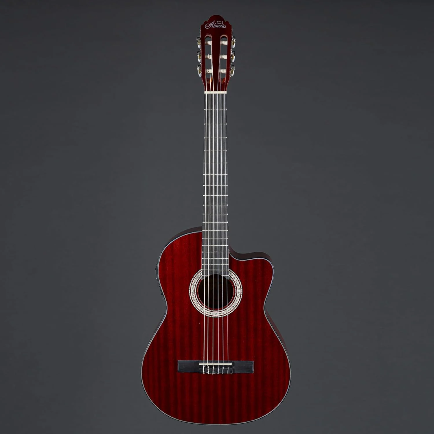 گیتار کلاسیک 4/4 آلمریا CC 46 EQ، بدنه ساپلی، دسته ناتو، صفحه انگشت‌گذاری کامپوزیت، سیستم پیکاپ، روکش براق