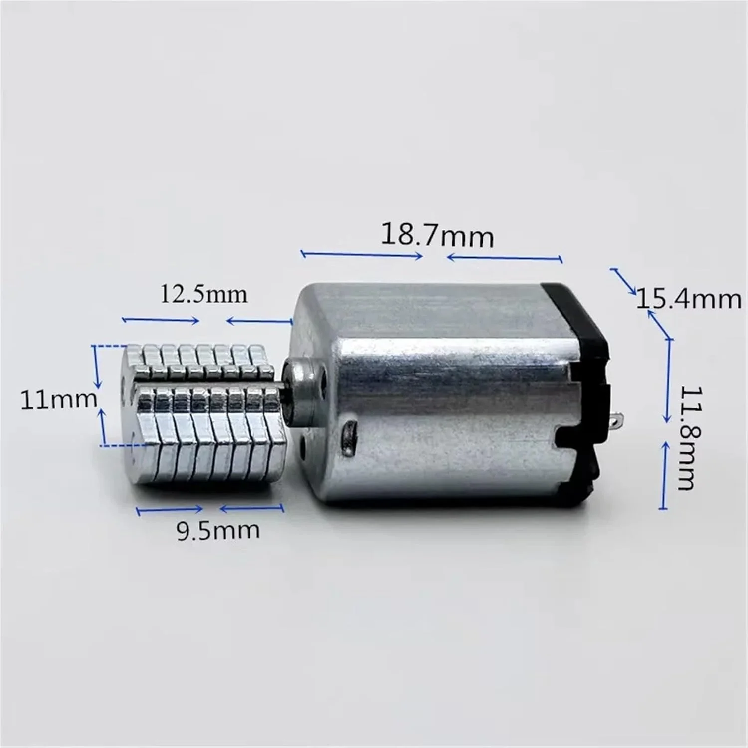 موتور ویبره 030 مدل FF-030SA-11165 با ولتاژ 3.7 و 4.2 ولت DC به همراه بلوک غیرمرکزی 11 * 9.5 میلی‌متری - 5 عدد