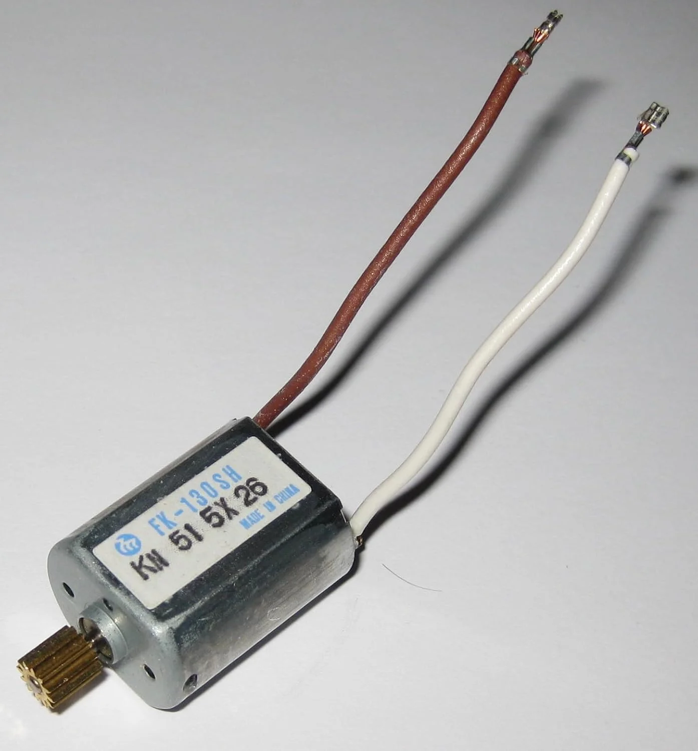 موتور الکتریکی FK-130SH با چرخ‌دنده - موتور کم جریان برای دستگاه‌های فروش خودکار و پرینترهای ATM