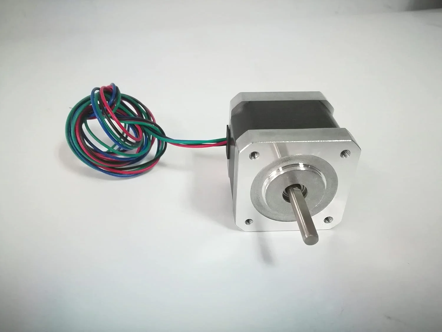 موتور پله ای سایز 17 مناسب برای پرینتر سه بعدی 0.40N.m با زاویه 1.8 درجه و طول بدنه 40 میلی متر دارای گواهینامه های CE و Rohs برای دستگاه CNC