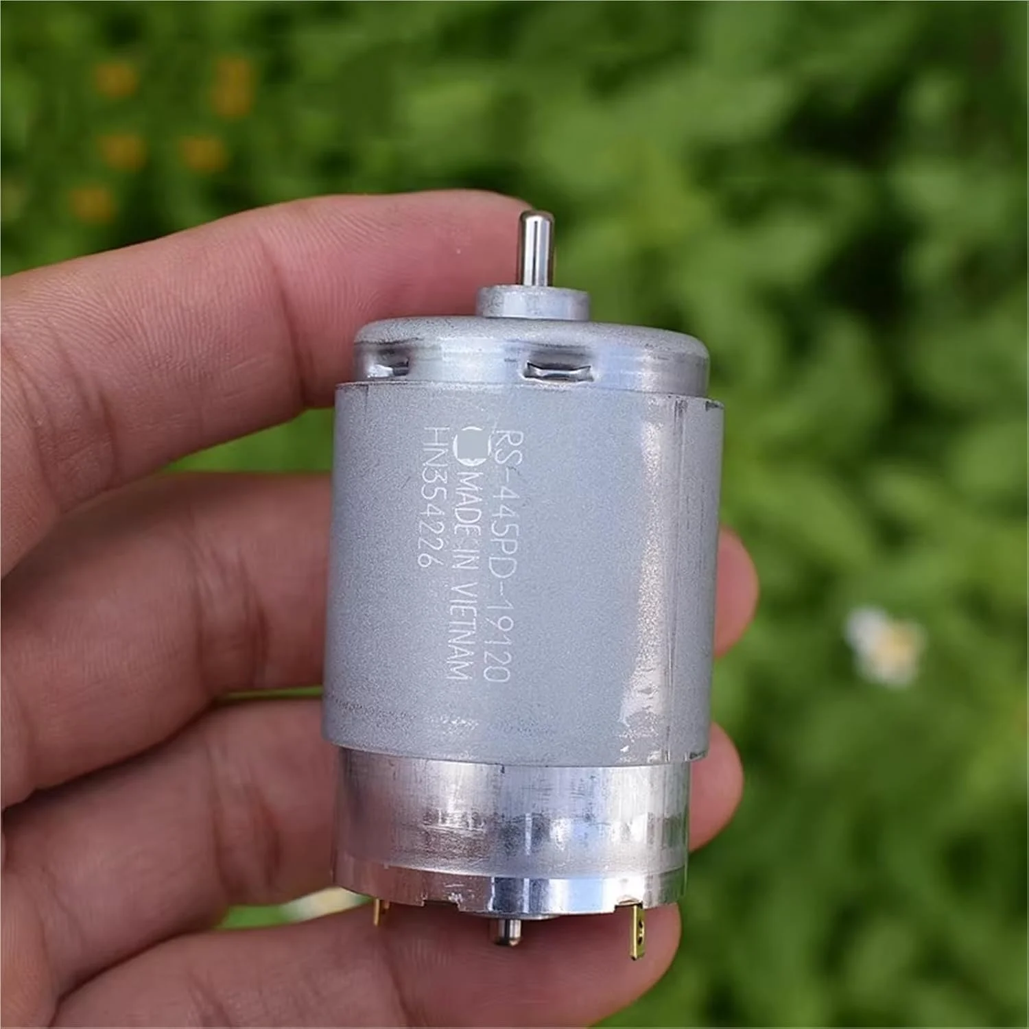 موتور براش کربنی DC 24V 6600RPM با گشتاور بالا مدل RS-445PD، یک عدد