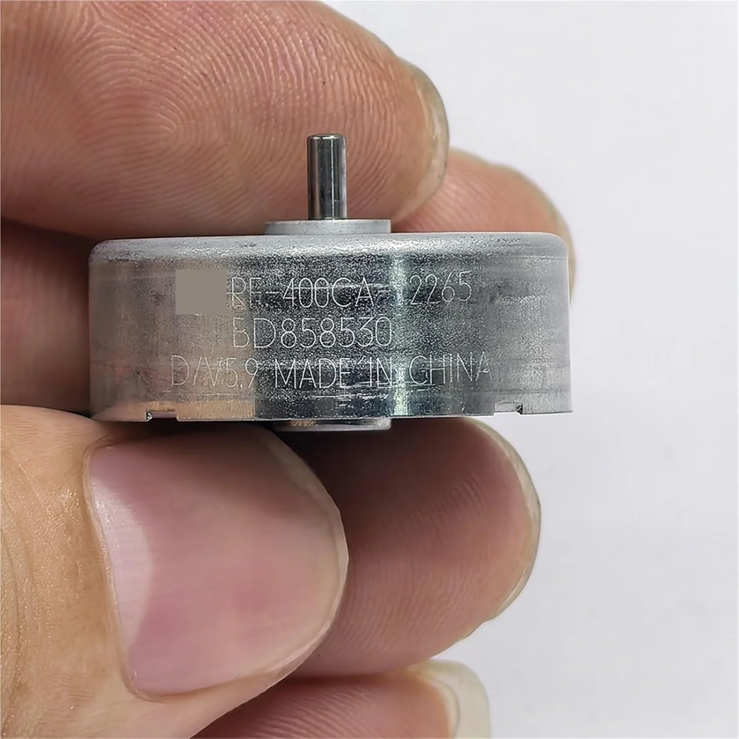 موتور گرد کوچک 24 میلی‌متری RF-400CA-12265 D/V 5.9 6V 11500RPM با سرعت بالا - 1 عدد