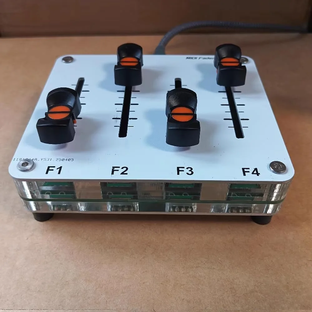 میدی فیدر 4 کاناله 42 میلیمتری Toplionace، کنترل CC سفارشی با رابط USB برای نرمافزار DAW موسیقی میدی فیدر 4 کاناله 42 میلیمتری Toplionace، کنترل CC سفارشی با رابط USB برای نرمافزار DAW موسیقی