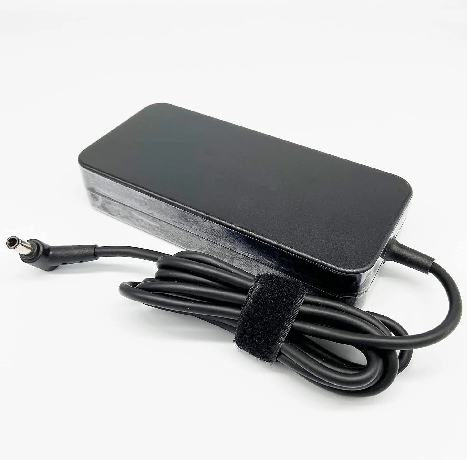 آداپتور 180 وات 19.5 ولت 9.23 آمپر ADP-180MB F, FA180PM111 سازگار با ASUS Rog G750JM G750JS G750JW G750JX G751JL G751JM G752VL G752VTG به همراه سیم برق برای شارژر لپ تاپ آداپتور 180 وات 19.5 ولت 9.23 آمپر ADP-180MB F, FA180PM111 سازگار با ASUS Rog G750JM G750JS G750JW G750JX G751JL G751JM G752VL G752VTG به همراه سیم برق برای شارژر لپ تاپ