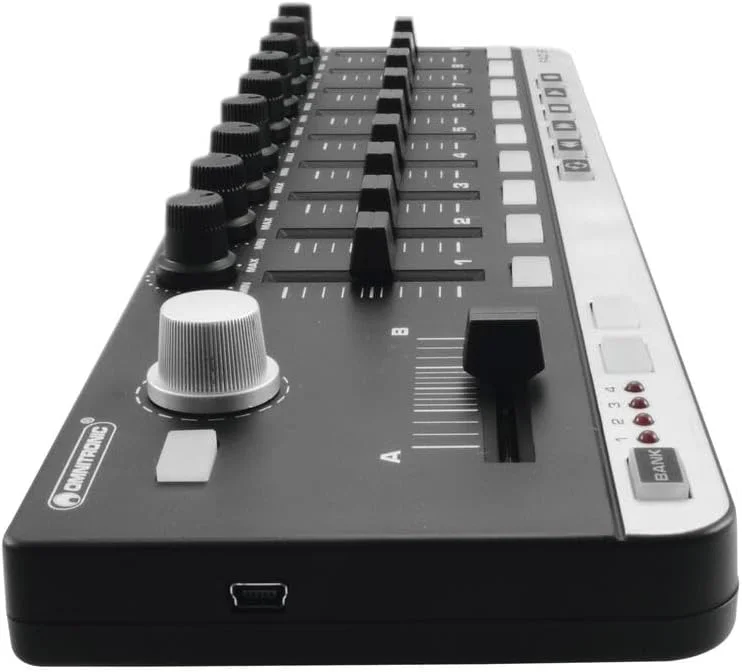 کنترلر MIDI امنیترونیک FAD-9 | کنترلر USB-MIDI با 9 فیدر برای نوازندگان، تهیه کنندگان و دی جی ها کنترلر MIDI امنیترونیک FAD-9 | کنترلر USB-MIDI با 9 فیدر برای نوازندگان، تهیه کنندگان و دی جی ها