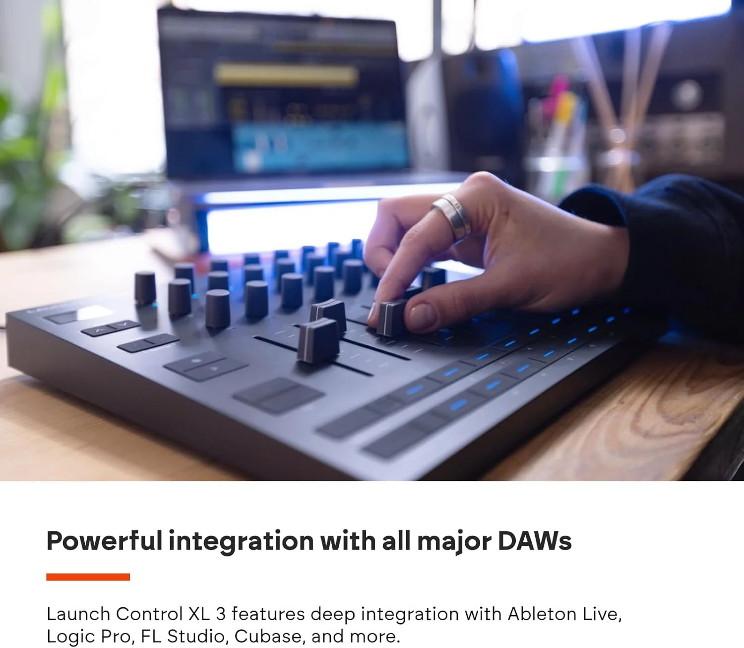 Novation Launch Control XL 3 – رابط کاربری MIDI و میکسر با تغذیه USB برای ادغام DAW و سخت افزار با 8 فیدر، 24 دستگیره چرخشی بی نهایت، ورودی/خروجی MIDI 5 پین و بسته نرم افزاری موسیقی Novation Launch Control XL 3 – رابط کاربری MIDI و میکسر با تغذیه USB برای ادغام DAW و سخت افزار با 8 فیدر، 24 دستگیره چرخشی بی نهایت، ورودی/خروجی MIDI 5 پین و بسته نرم افزاری موسیقی