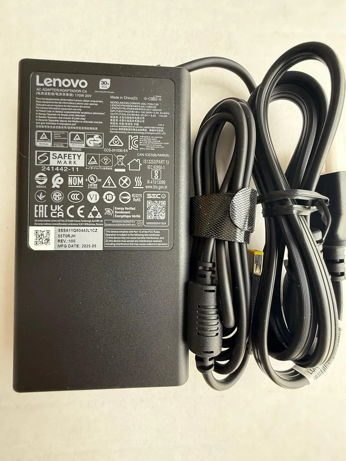 آداپتور AC لنوو 20V 8.5A 170W با نوک باریک زرد رنگ برای Lenovo Yoga Pro 16 Aura Ai، سازگار با P/N: ADL170SLC3B, SA11Q60442, 5A11Q60433.