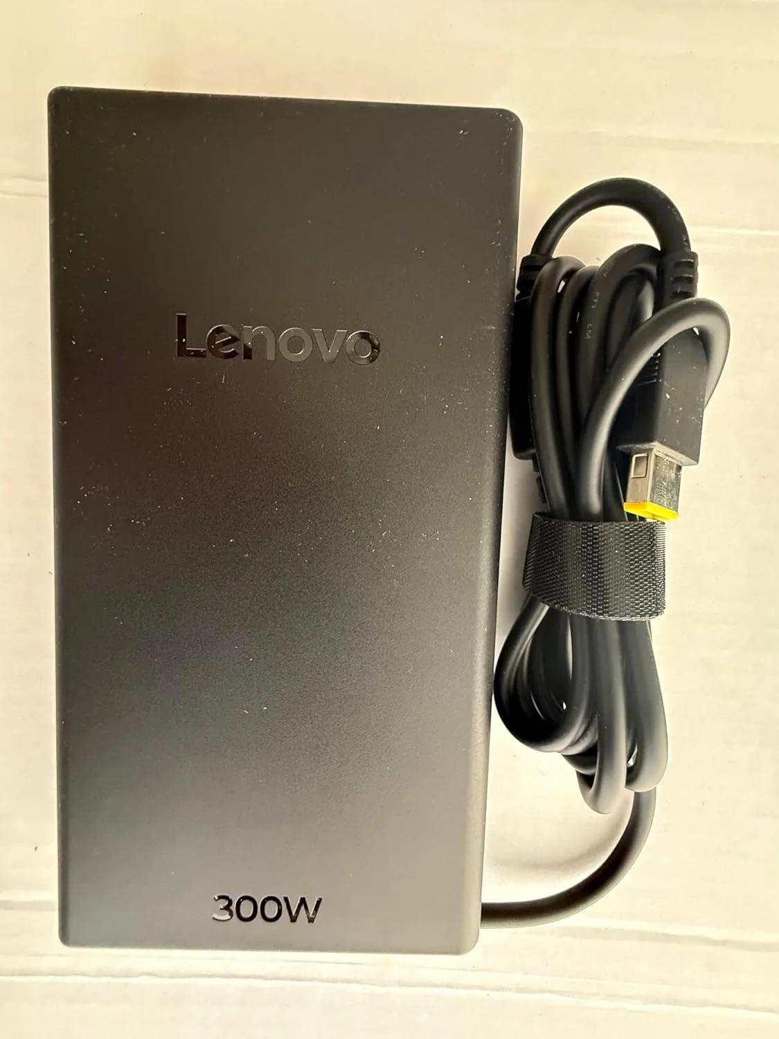 آداپتور AC باریک 300 واتی لنوو برای Legion 7 7i 5i 5Pro Thinkpad R7000P R9000P ADL300SDC3A ADL300SLC3B, SA11029122, 5A11Q29124.